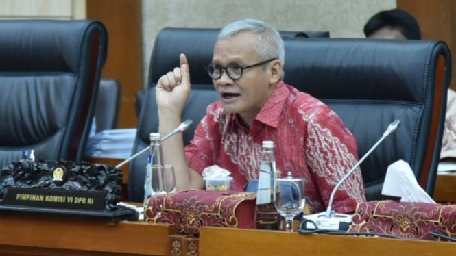 6346855632e7f-wakil-ketua-komisi-vi-dpr-aria-bima_665_374.jpeg